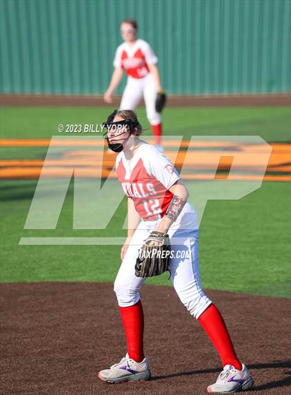 Thumbnail 3 in Grand Saline vs Van photogallery.