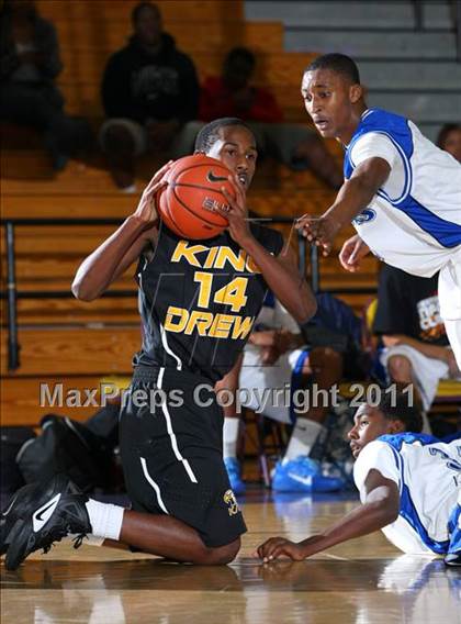 Thumbnail 1 in King-Drew Medical vs. Jordan (Lynwood Christmas Challenge) photogallery.