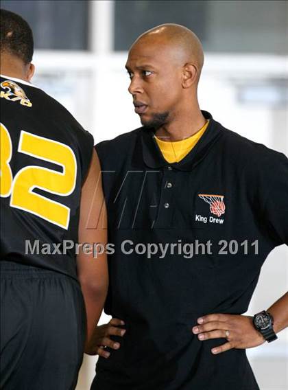 Thumbnail 3 in King-Drew Medical vs. Jordan (Lynwood Christmas Challenge) photogallery.