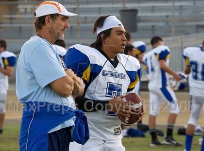 Thumbnail 1 in Gahr @ Millikan photogallery.