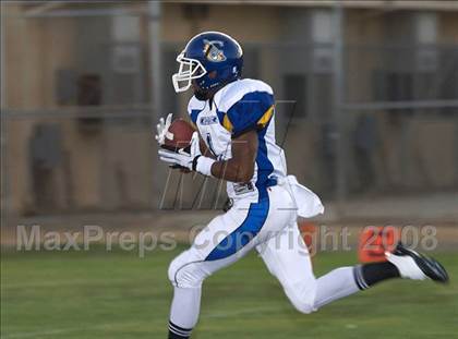 Thumbnail 3 in Gahr @ Millikan photogallery.