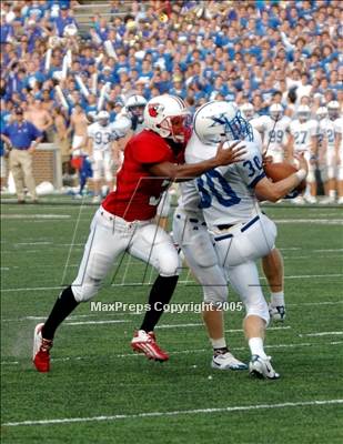 Thumbnail 2 in St. Xavier vs. Colerain photogallery.