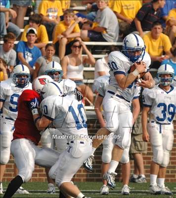 Thumbnail 2 in St. Xavier vs. Colerain photogallery.