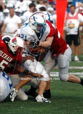 Thumbnail 1 in St. Xavier vs. Colerain photogallery.