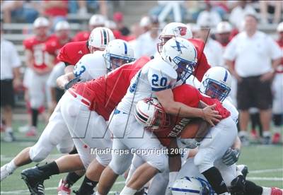 Thumbnail 2 in St. Xavier vs. Colerain photogallery.
