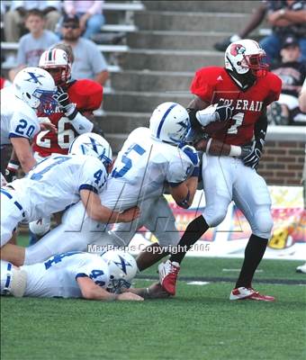 Thumbnail 1 in St. Xavier vs. Colerain photogallery.