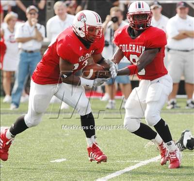 Thumbnail 2 in St. Xavier vs. Colerain photogallery.
