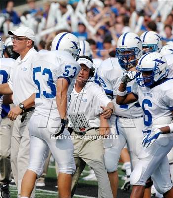 Thumbnail 3 in St. Xavier vs. Colerain photogallery.