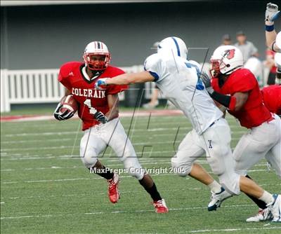 Thumbnail 1 in St. Xavier vs. Colerain photogallery.