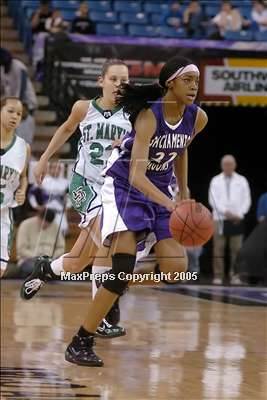 Thumbnail 3 in Sacramento vs St. Mary's (D3 Sec. Final)#1 photogallery.