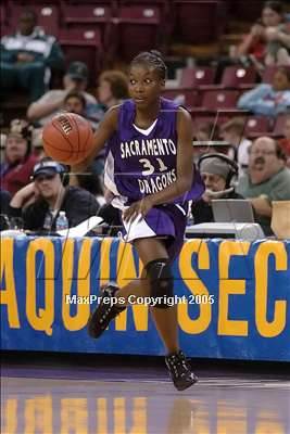 Thumbnail 2 in Sacramento vs St. Mary's (D3 Sec. Final)#1 photogallery.
