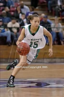 Thumbnail 3 in Sacramento vs St. Mary's (D3 Sec. Final)#1 photogallery.