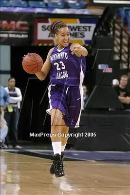 Thumbnail 3 in Sacramento vs St. Mary's (D3 Sec. Final)#1 photogallery.