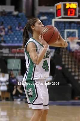 Thumbnail 1 in Sacramento vs St. Mary's (D3 Sec. Final)#1 photogallery.