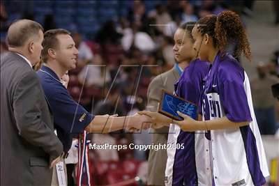 Thumbnail 3 in Sacramento vs St. Mary's (D3 Sec. Final)#1 photogallery.