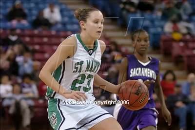 Thumbnail 2 in Sacramento vs St. Mary's (D3 Sec. Final)#1 photogallery.