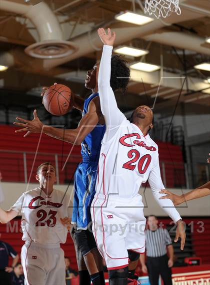 Thumbnail 3 in Rialto vs. Colony (Inland Empire Classic) photogallery.