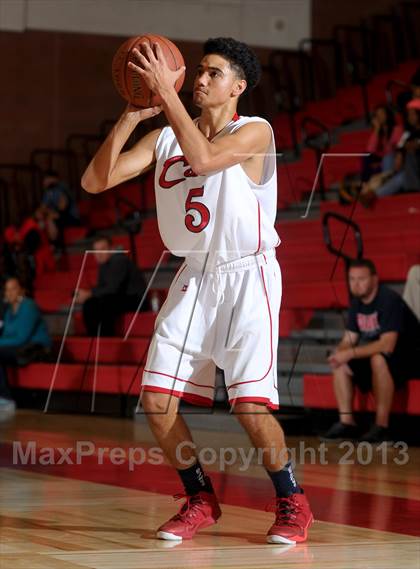 Thumbnail 2 in Rialto vs. Colony (Inland Empire Classic) photogallery.