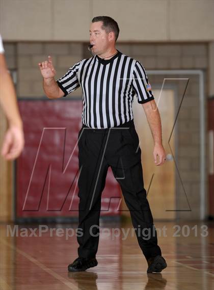 Thumbnail 1 in Rialto vs. Colony (Inland Empire Classic) photogallery.