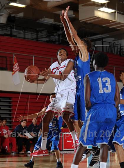 Thumbnail 1 in Rialto vs. Colony (Inland Empire Classic) photogallery.