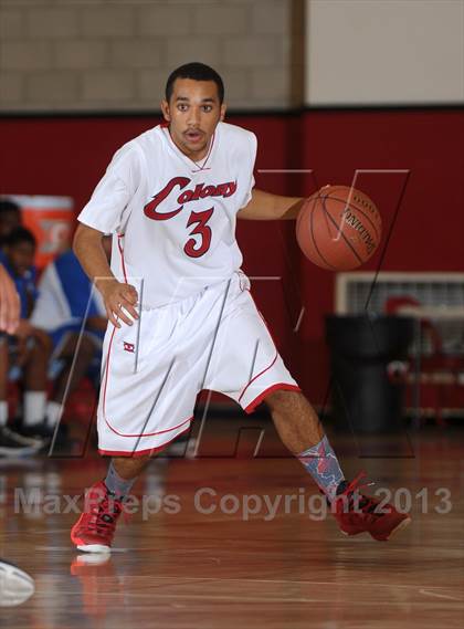 Thumbnail 3 in Rialto vs. Colony (Inland Empire Classic) photogallery.