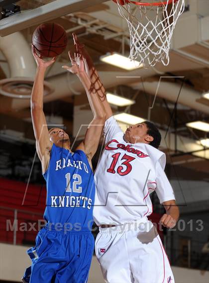 Thumbnail 3 in Rialto vs. Colony (Inland Empire Classic) photogallery.