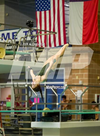Thumbnail 2 in UIL 4A Swimming and Diving (Prelim) photogallery.