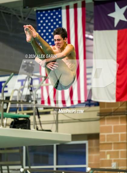 Thumbnail 1 in UIL 4A Swimming and Diving (Prelim) photogallery.