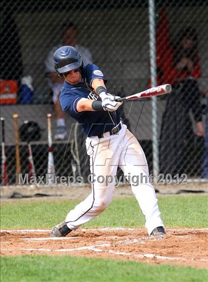 Thumbnail 2 in Ridgefield vs. Staples (FCIAC Quarterfinal) photogallery.