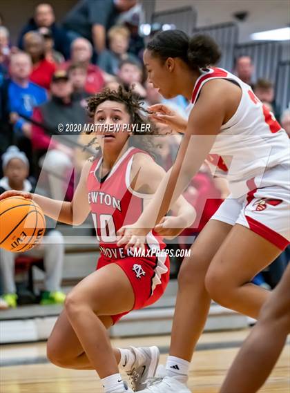 Thumbnail 2 in Newton-Conover vs. Salisbury (NCHSAA 2A Western Regional Final) photogallery.