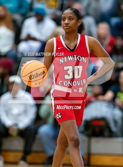 Thumbnail 3 in Newton-Conover vs. Salisbury (NCHSAA 2A Western Regional Final) photogallery.