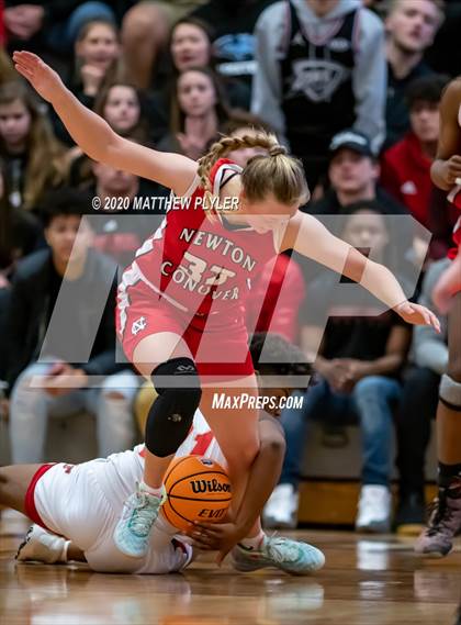 Thumbnail 3 in Newton-Conover vs. Salisbury (NCHSAA 2A Western Regional Final) photogallery.