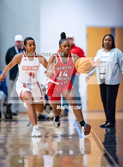Thumbnail 2 in Newton-Conover vs. Salisbury (NCHSAA 2A Western Regional Final) photogallery.