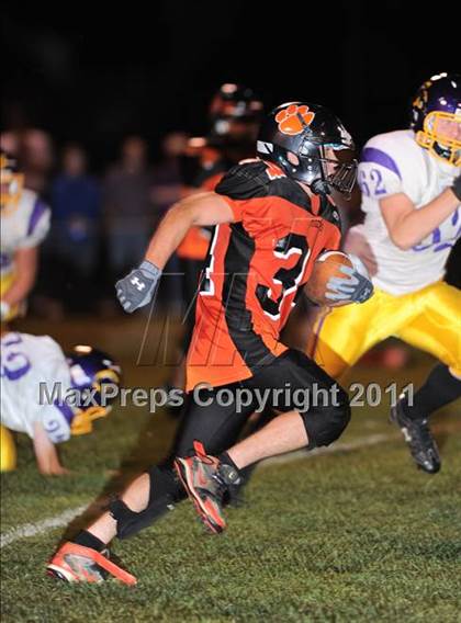 Thumbnail 1 in Clayton @ Webster photogallery.