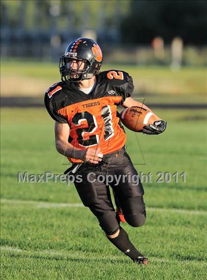 Thumbnail 1 in Clayton @ Webster photogallery.