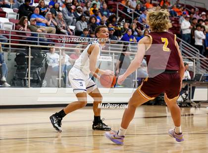 Thumbnail 3 in Collinsville vs Wolfe City (UIL 2A Bi-District Playoff) photogallery.