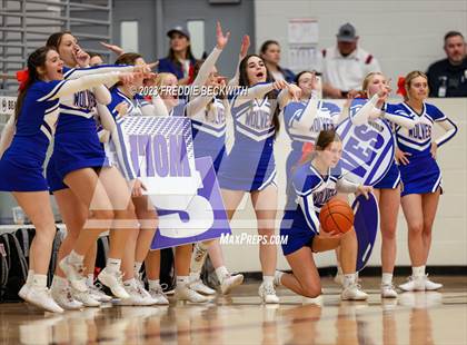 Thumbnail 1 in Collinsville vs Wolfe City (UIL 2A Bi-District Playoff) photogallery.