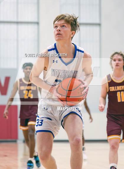 Thumbnail 3 in Collinsville vs Wolfe City (UIL 2A Bi-District Playoff) photogallery.