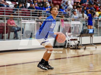 Thumbnail 1 in Collinsville vs Wolfe City (UIL 2A Bi-District Playoff) photogallery.