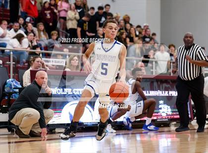Thumbnail 2 in Collinsville vs Wolfe City (UIL 2A Bi-District Playoff) photogallery.