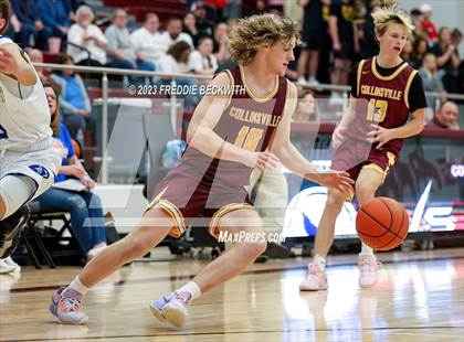 Thumbnail 3 in Collinsville vs Wolfe City (UIL 2A Bi-District Playoff) photogallery.