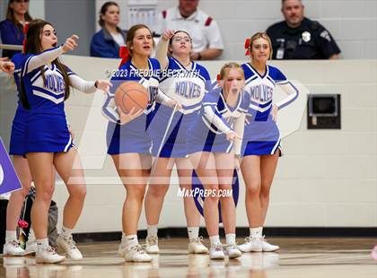 Thumbnail 3 in Collinsville vs Wolfe City (UIL 2A Bi-District Playoff) photogallery.