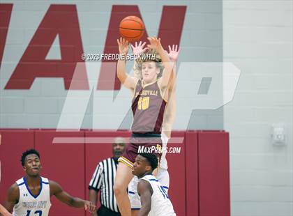 Thumbnail 2 in Collinsville vs Wolfe City (UIL 2A Bi-District Playoff) photogallery.