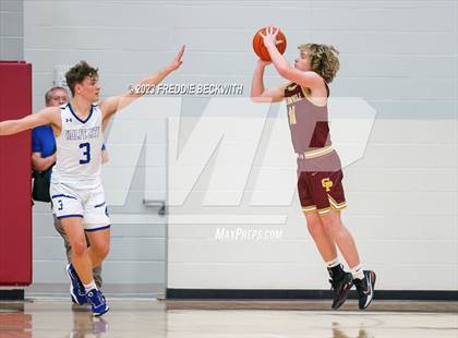 Thumbnail 1 in Collinsville vs Wolfe City (UIL 2A Bi-District Playoff) photogallery.