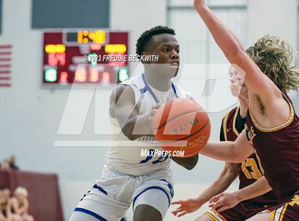 Thumbnail 1 in Collinsville vs Wolfe City (UIL 2A Bi-District Playoff) photogallery.