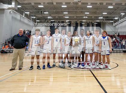 Thumbnail 3 in Collinsville vs Wolfe City (UIL 2A Bi-District Playoff) photogallery.