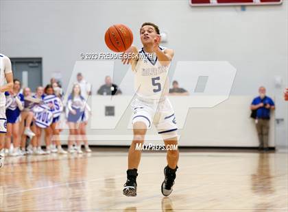 Thumbnail 2 in Collinsville vs Wolfe City (UIL 2A Bi-District Playoff) photogallery.