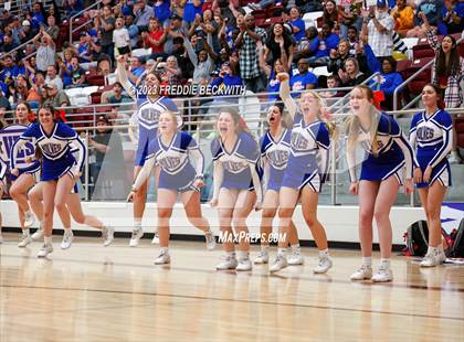 Thumbnail 1 in Collinsville vs Wolfe City (UIL 2A Bi-District Playoff) photogallery.