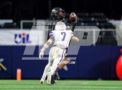 Thumbnail 3 in Port Neches-Groves vs. South Oak Cliff (UIL 5A D2 Final) photogallery.