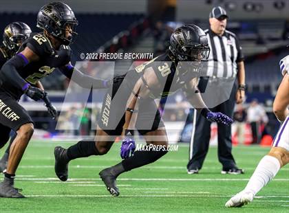 Thumbnail 2 in Port Neches-Groves vs. South Oak Cliff (UIL 5A D2 Final) photogallery.